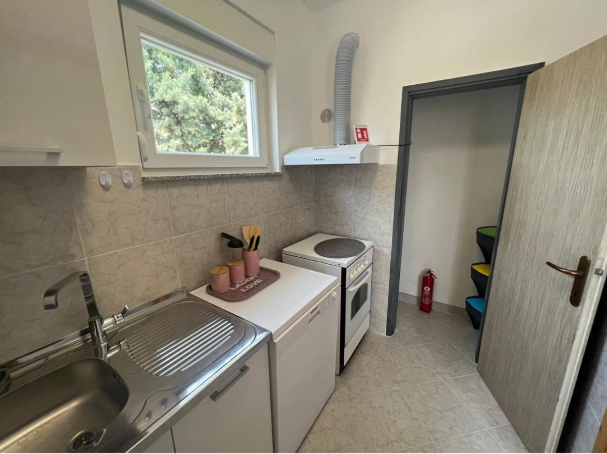 Lotus Holiday Apartment In Skrljevo Bakar Exterior foto